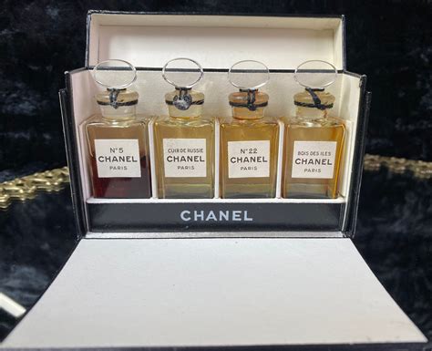 Chanel perfume sets clear